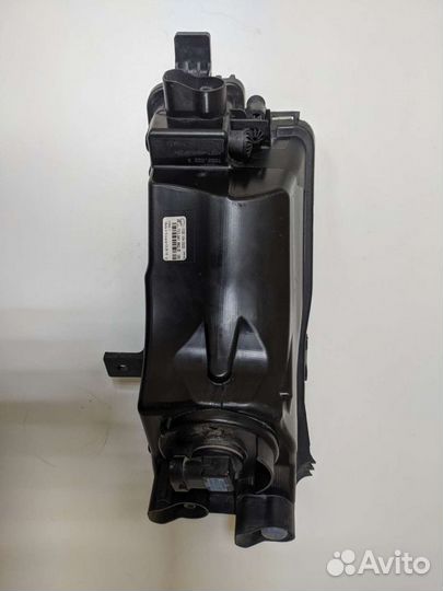 Противотуманная фара правая Volkswagen Transporter