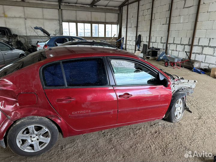 В разборе Renault Megane 2, 2008 г.в., 1.6 K4MD812