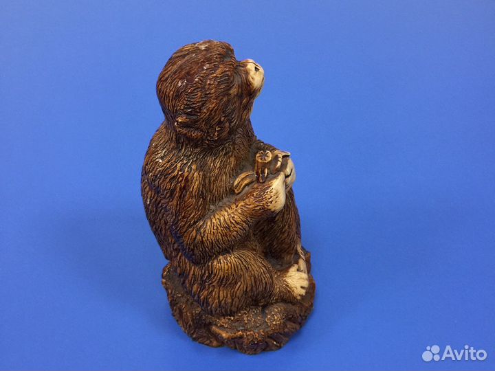 Статуэтка обезьяна с бананом