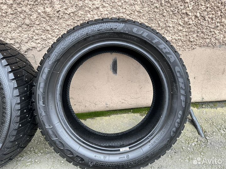 Goodyear Ultragrip 600 225/55 R17 T