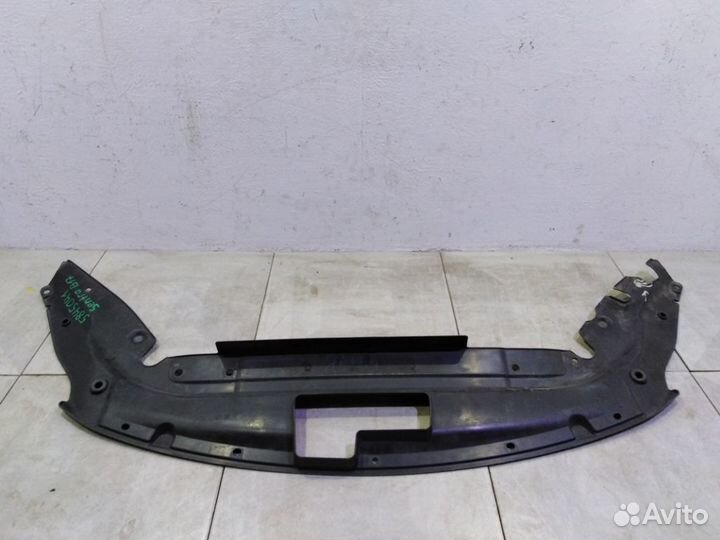 Накладка панели передней