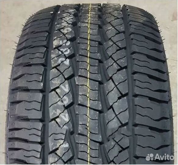 Nexen Roadian AT 4X4 RA7 205/70 R15 104T