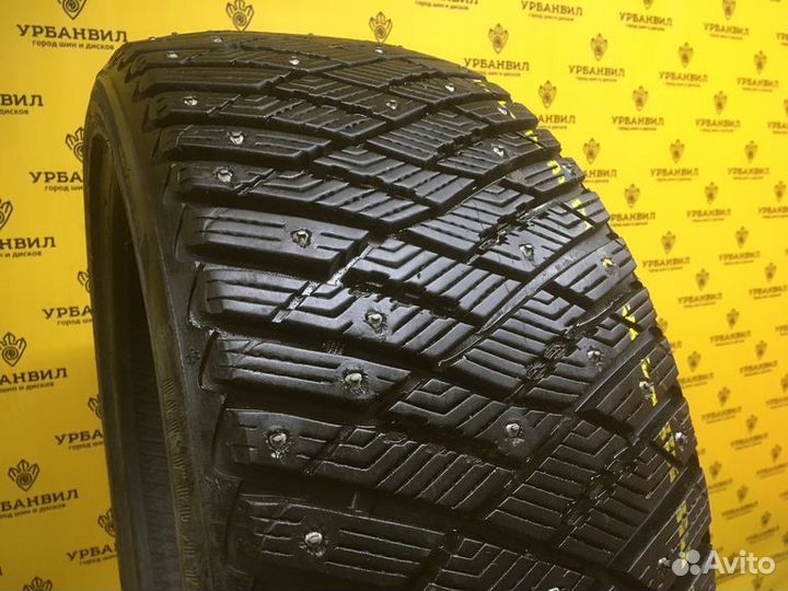 Goodyear Ultragrip Ice Arctic 235/40 R18 95