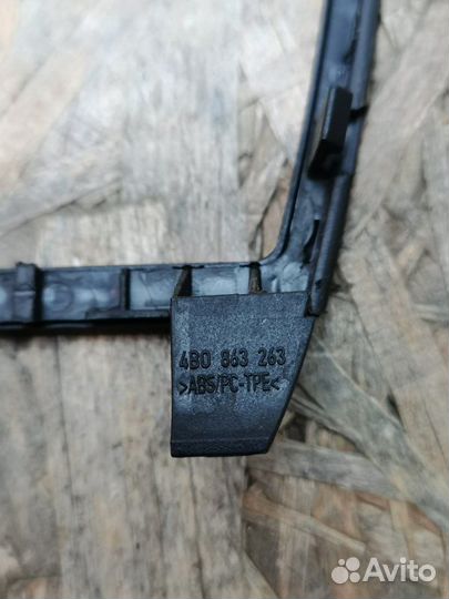 Рамка магнитолы Audi A6 C5 C5 2.4 ALF 1998