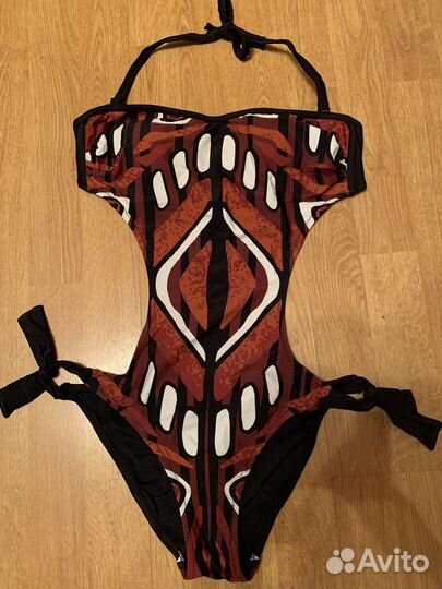 Купальник женский слитный 42 44