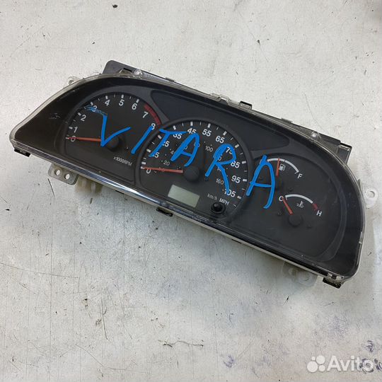 Панель приборов Suzuki Vitara 1