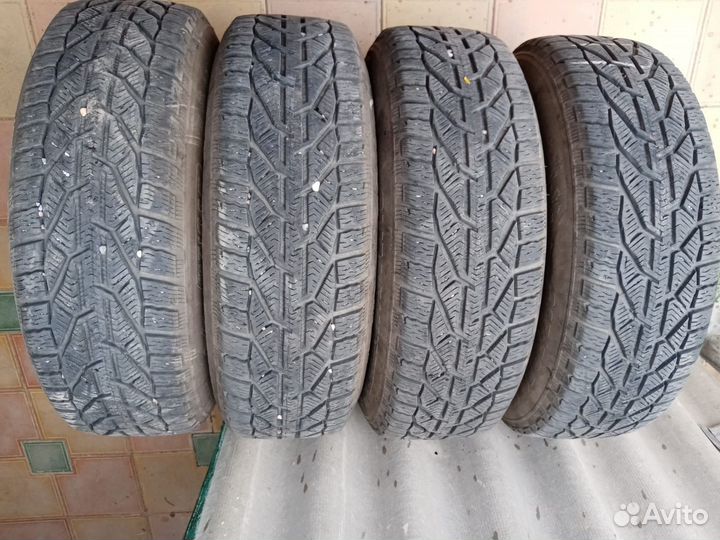 Колеса 215 70 r16 зимние с КИП sportage