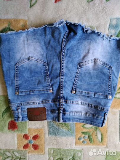 Джинсовые шорты