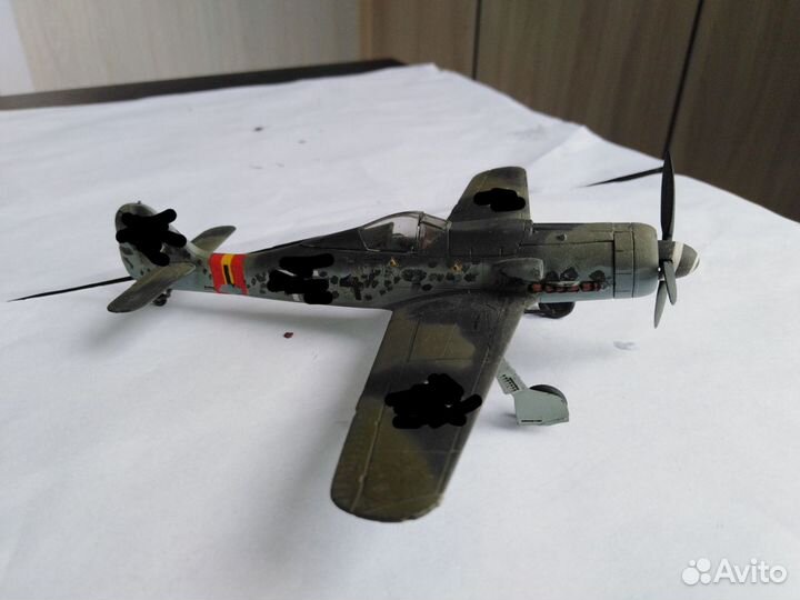 Сборная модель самолёта Фокке-Вульф Fw 190, 1:72