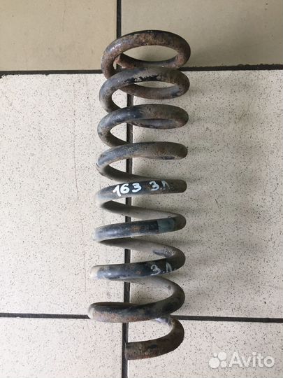 Пружина задняя Mercedes C200 W202