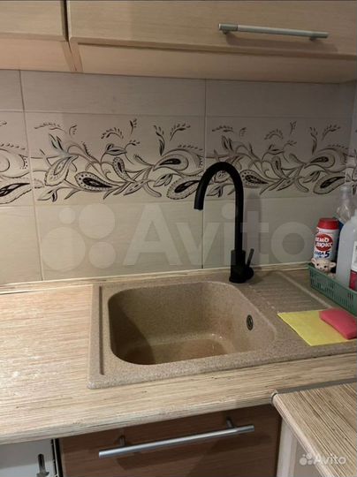 3-к. квартира, 60 м², 3/9 эт.