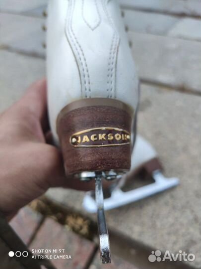 Коньки фигурные детские