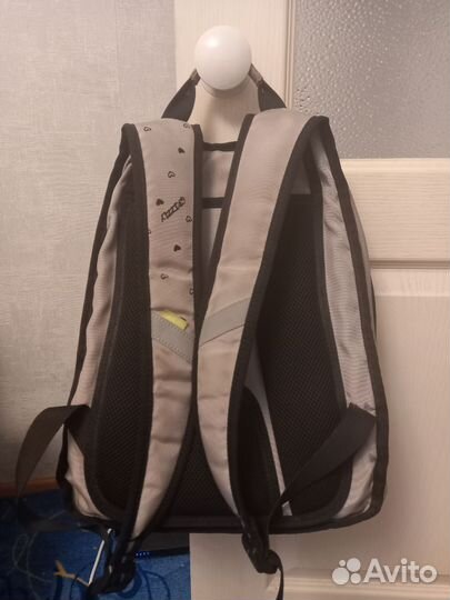 Рюкзак школьный