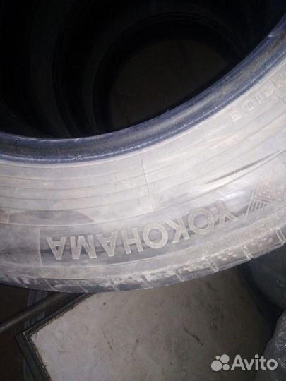 Yokohama BluEarth AE50 215/65 R17