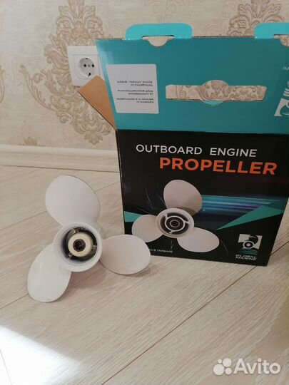 Винт для лодочного мотора