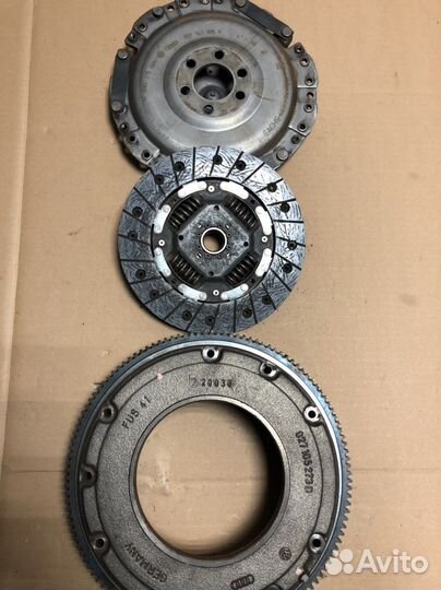 Комплект сцепления Фльксваген Гольф 4. 1,4л