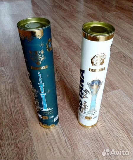 Подарочная коробка-тубус