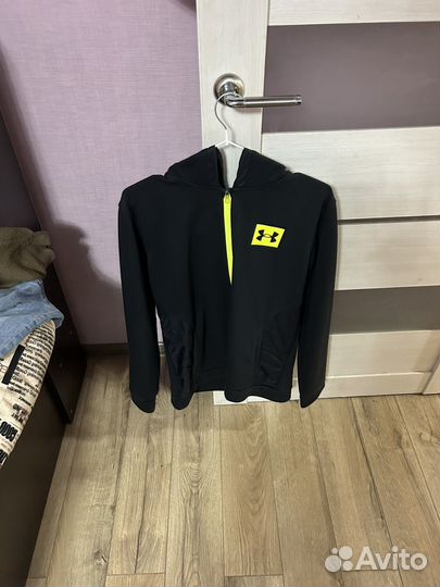 Under armor худи