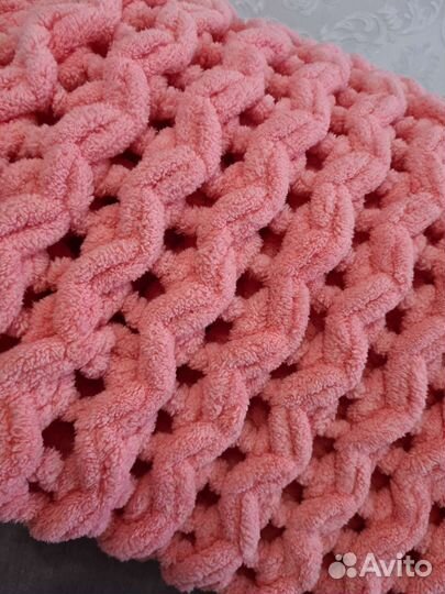 Вязаные вещи ручной работы