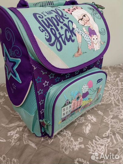 Школьный рюкзак