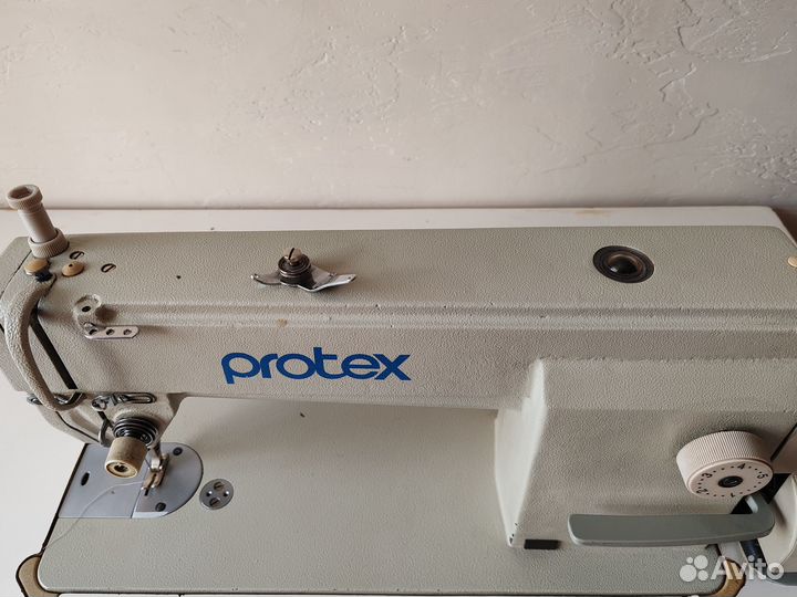 Швейная машина protex