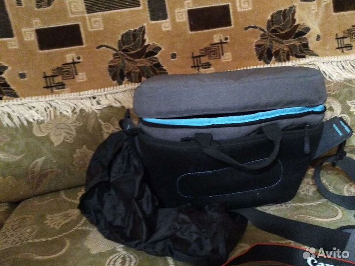 Фотовидео камера Canon модель EOS 1200 D с термо с