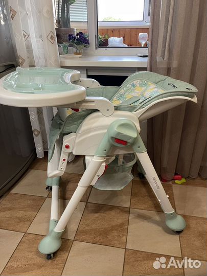 Стульчик для кормления olsson