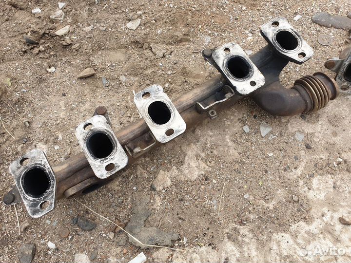 Выпускной коллектор левый vw touareg v10 tdi AYH