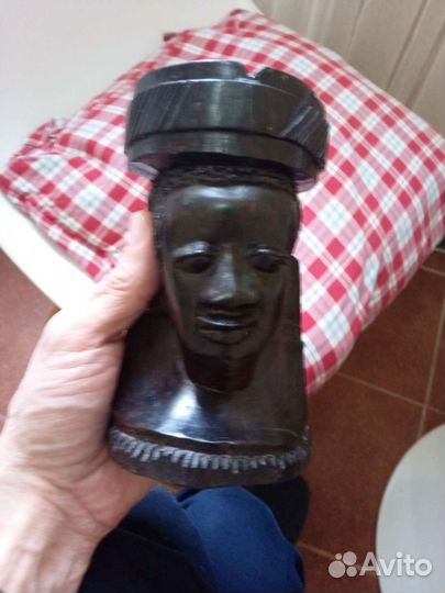 Африканская статуэтка- пепельница(эбен)
