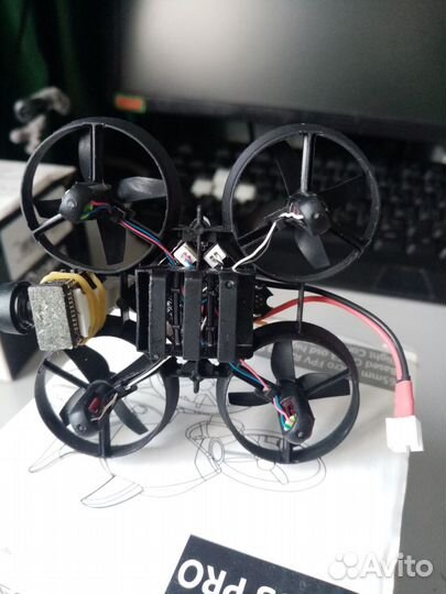 Коллекторный квадрокоптер Eachine E10s pro