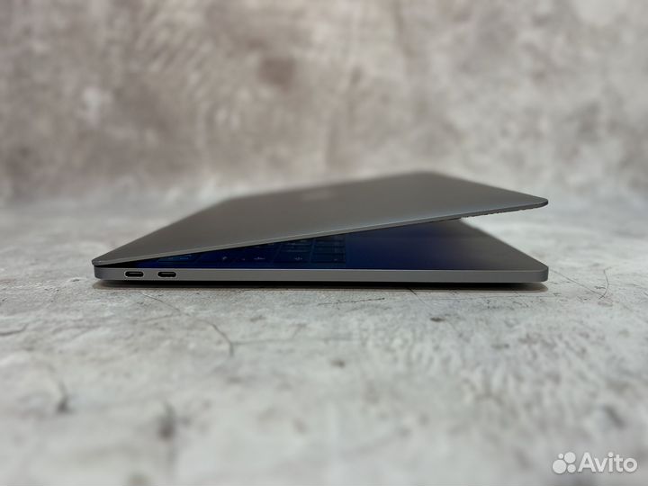 MacBook Pro 13 2017 i5/16/256