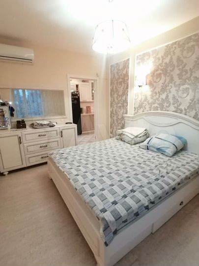 2-к. квартира, 58 м², 1/7 эт.