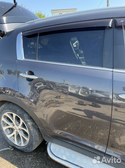 Дверь KIA Sportage 3 задняя правая