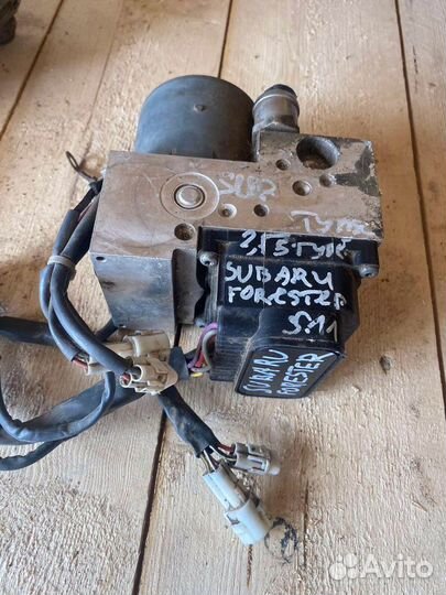 Блок abs Subaru Forester s11 2.5