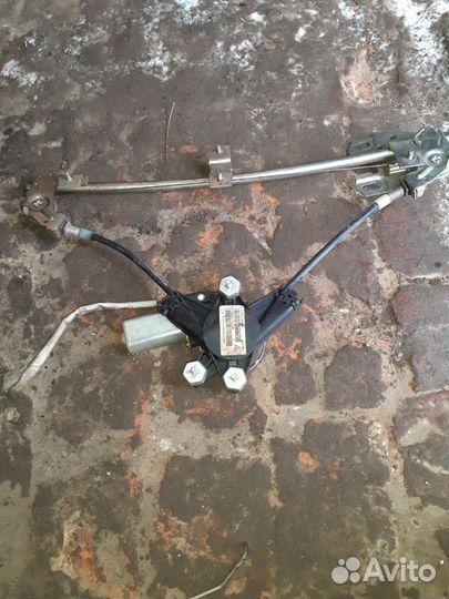 Стеклоподьемник Ваз 2114