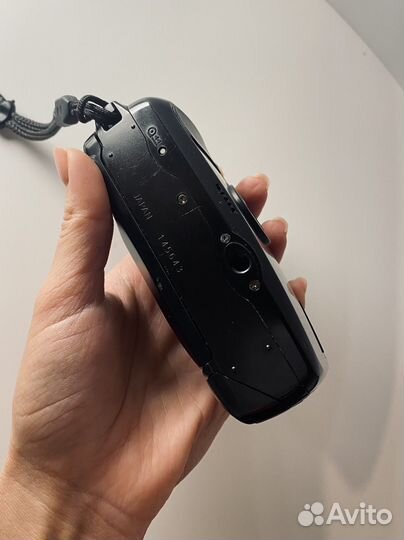 Плёночный фотоаппарат Yashica t5d carl zeiss