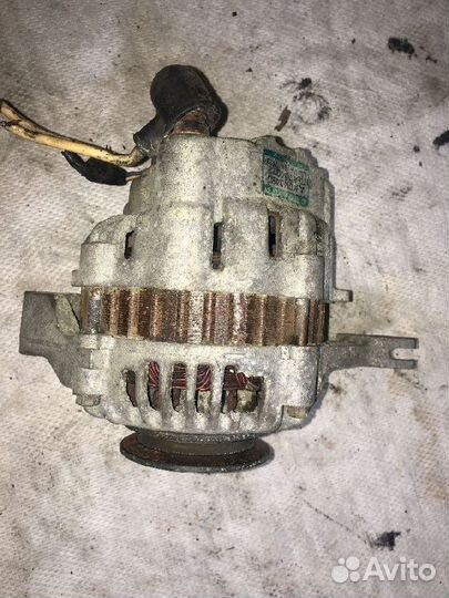 Генератор 3G83 Mitsubishi Minica H27A MD143480