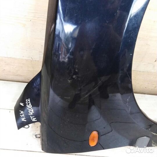 Крыло переднее правое Mitsubishi Space Wagon III р