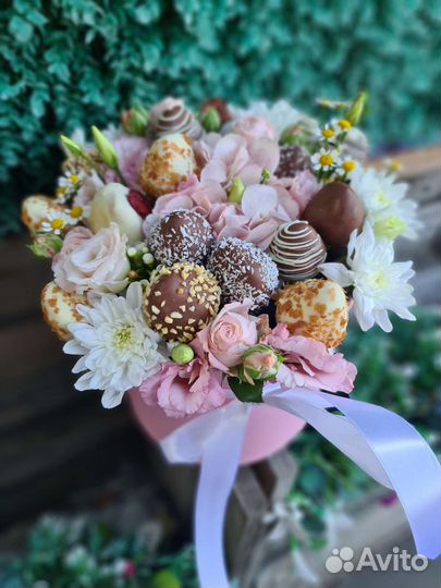 Клубника в шоколаде цветы букет цветов