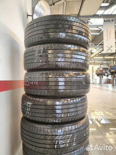 Bridgestone Dueler A/T 235/55 R20
