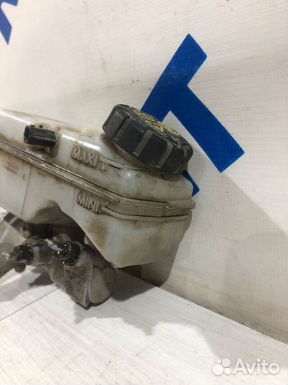 Главный тормозной цилиндр renault logan 2 1.6 мт с