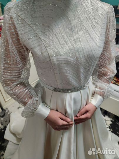 Свадебное платье 44 46 бу