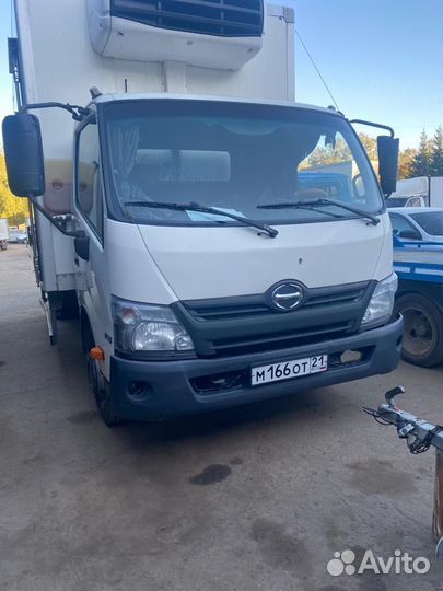 Hino 300 (Dutro), 2013