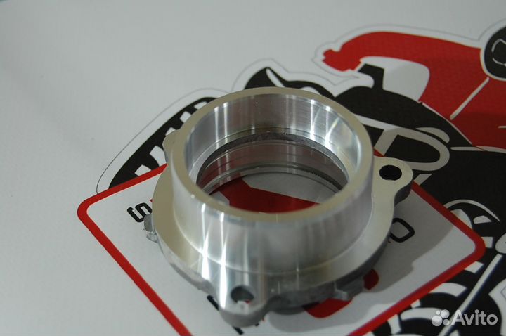 Обойма промежуточного вала BRP Can-Am 420611221