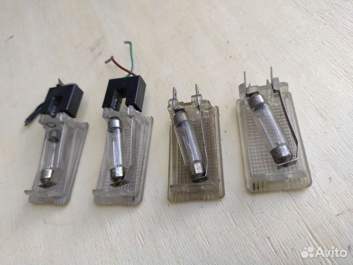 Фонарь освещения салона на Opel