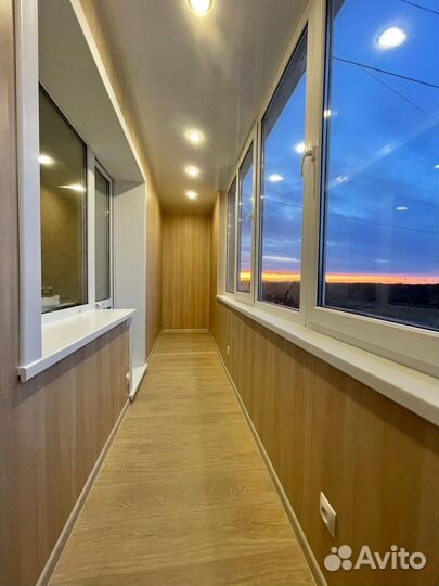 Остекление и отделка балконов