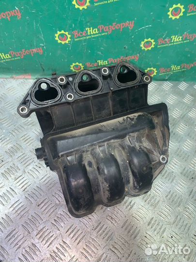 Впускной коллектор Skoda Fabia 1.2