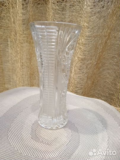 Хрустальная ваза