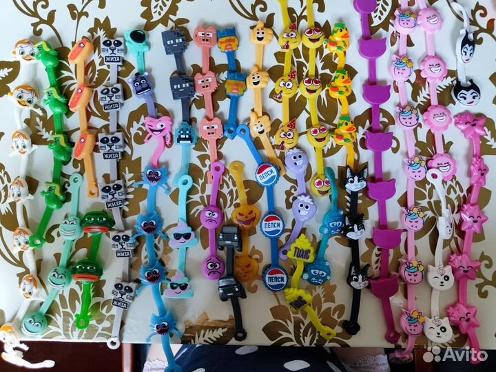 Скрепыши, завры 2, монеты магнит