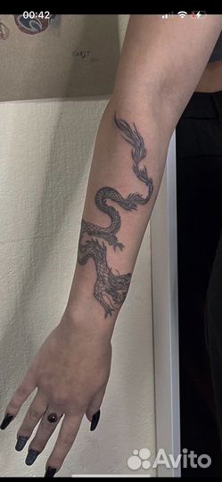 Тату-мастер